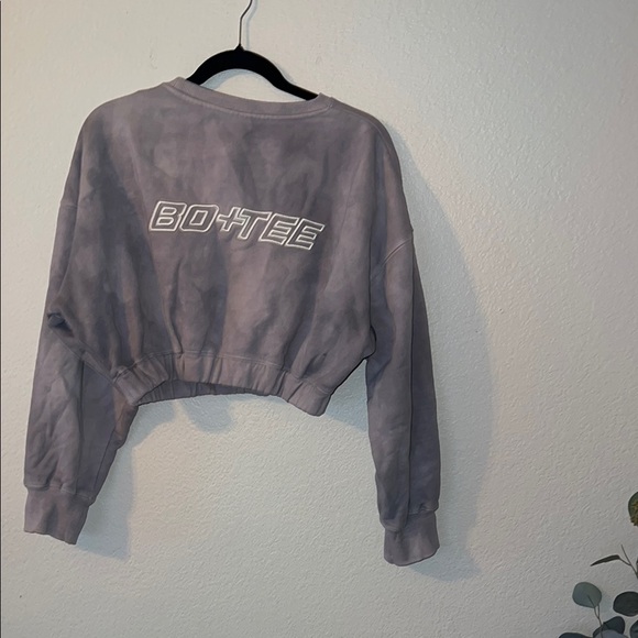 BO+TEE Cropped cinch Sweatshirt - Picture 1 of 3